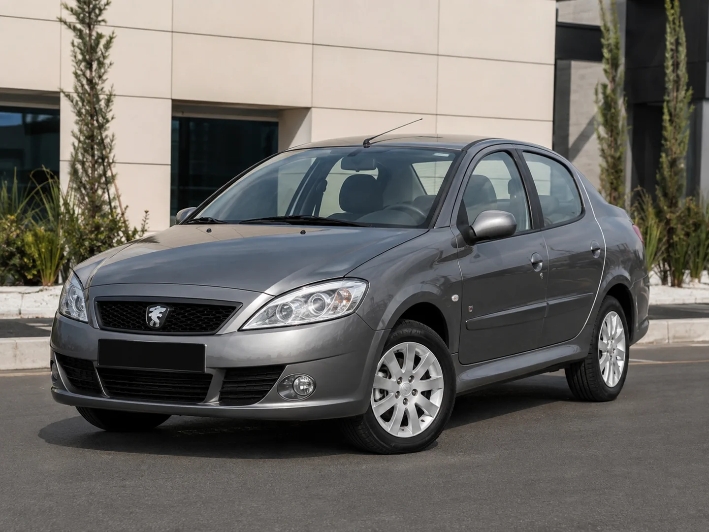 Автомобиль Iran Khodro Runna I 2012