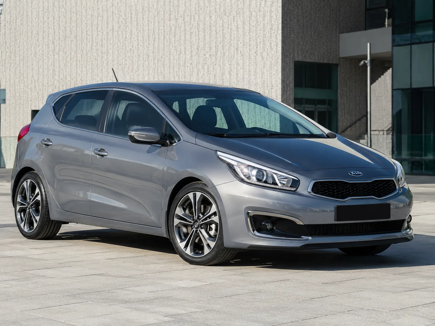 Автомобиль Kia Ceed II Рестайлинг 2017