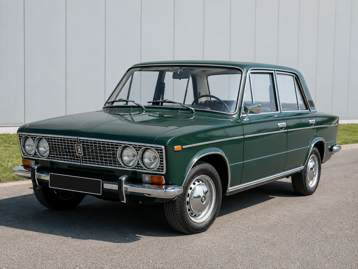 Автомобиль Lada 2103 1972-1984 1983