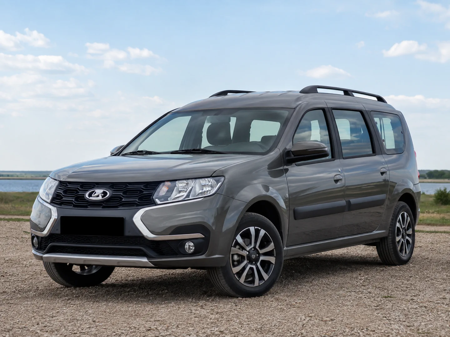 Автомобиль Lada Largus I Рестайлинг 2024