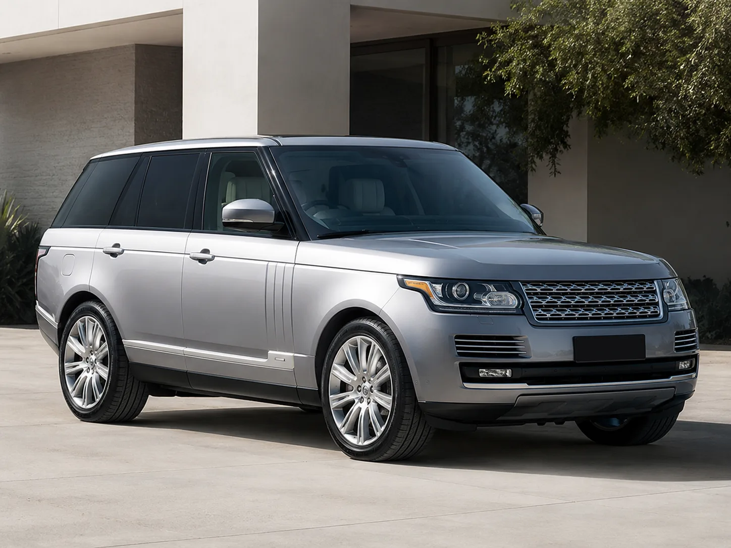 Автомобиль Land Rover Range Rover IV 2015