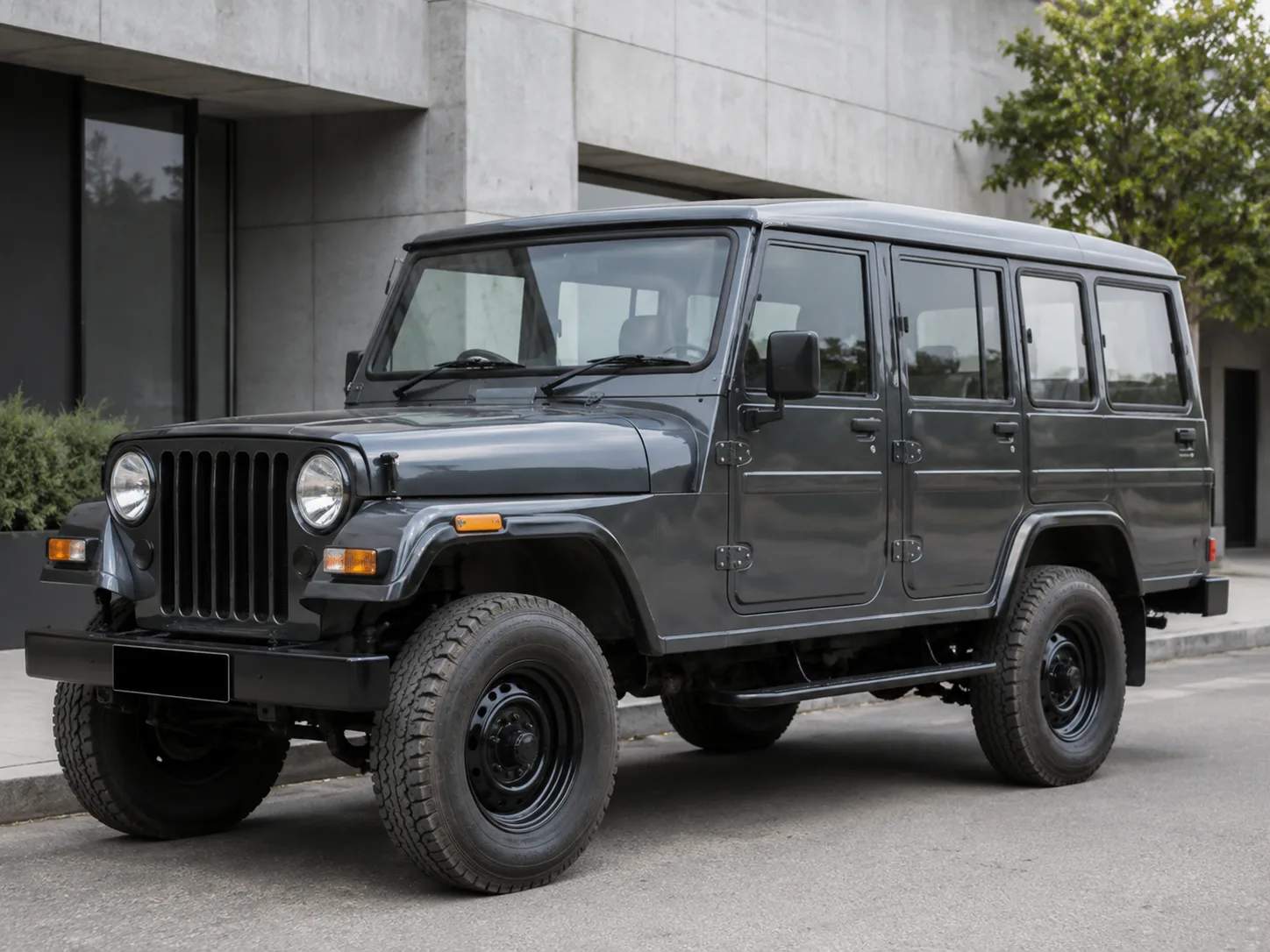 Автомобиль Mahindra Commander 1990-2013 2000