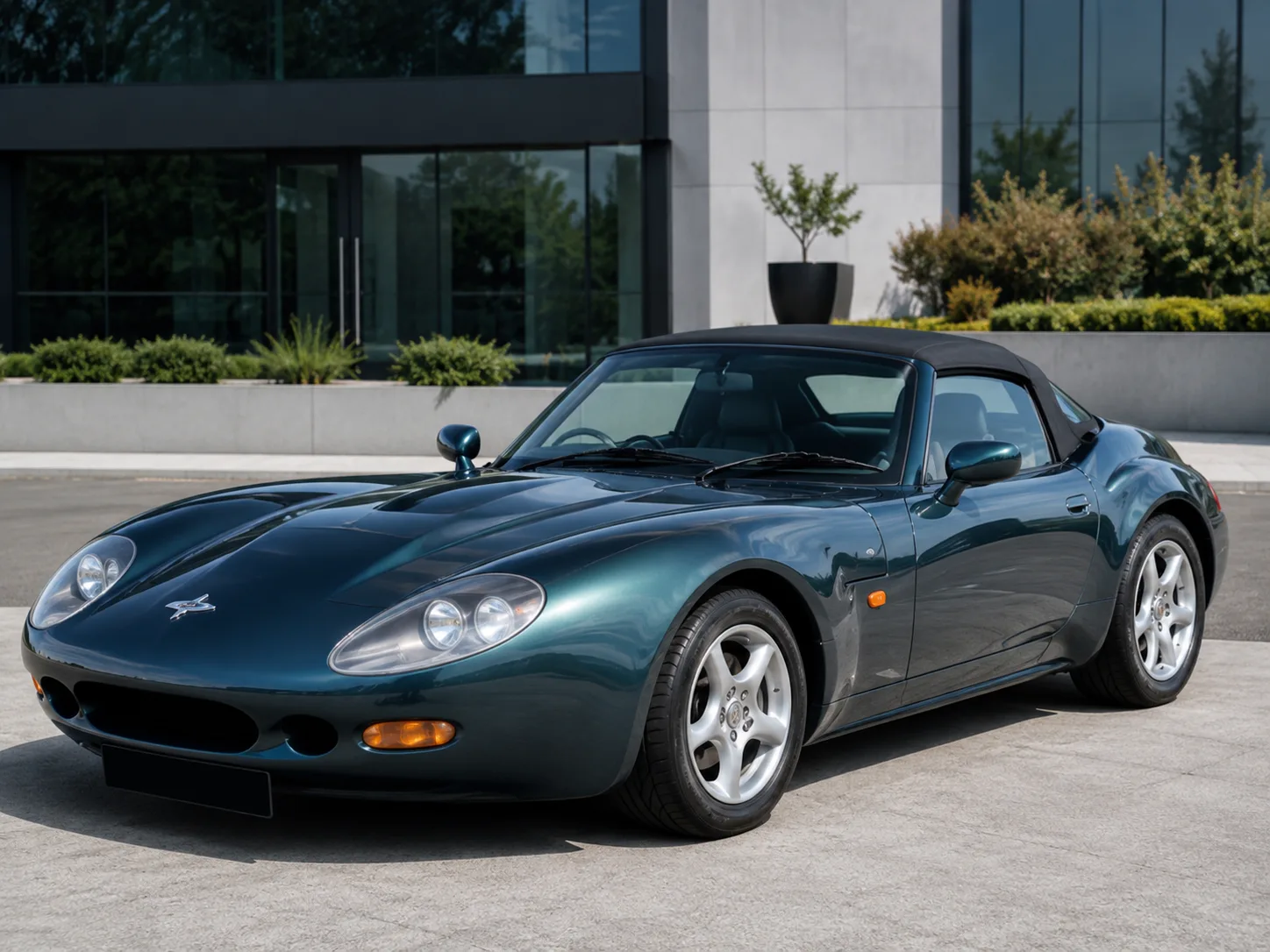Автомобиль Marcos GTS 1997-1999 1998