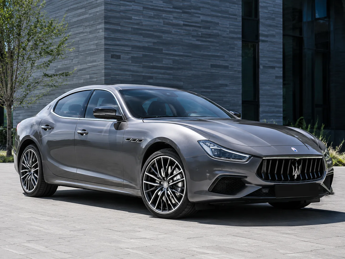 Автомобиль Maserati Ghibli III Рестайлинг 2 2016