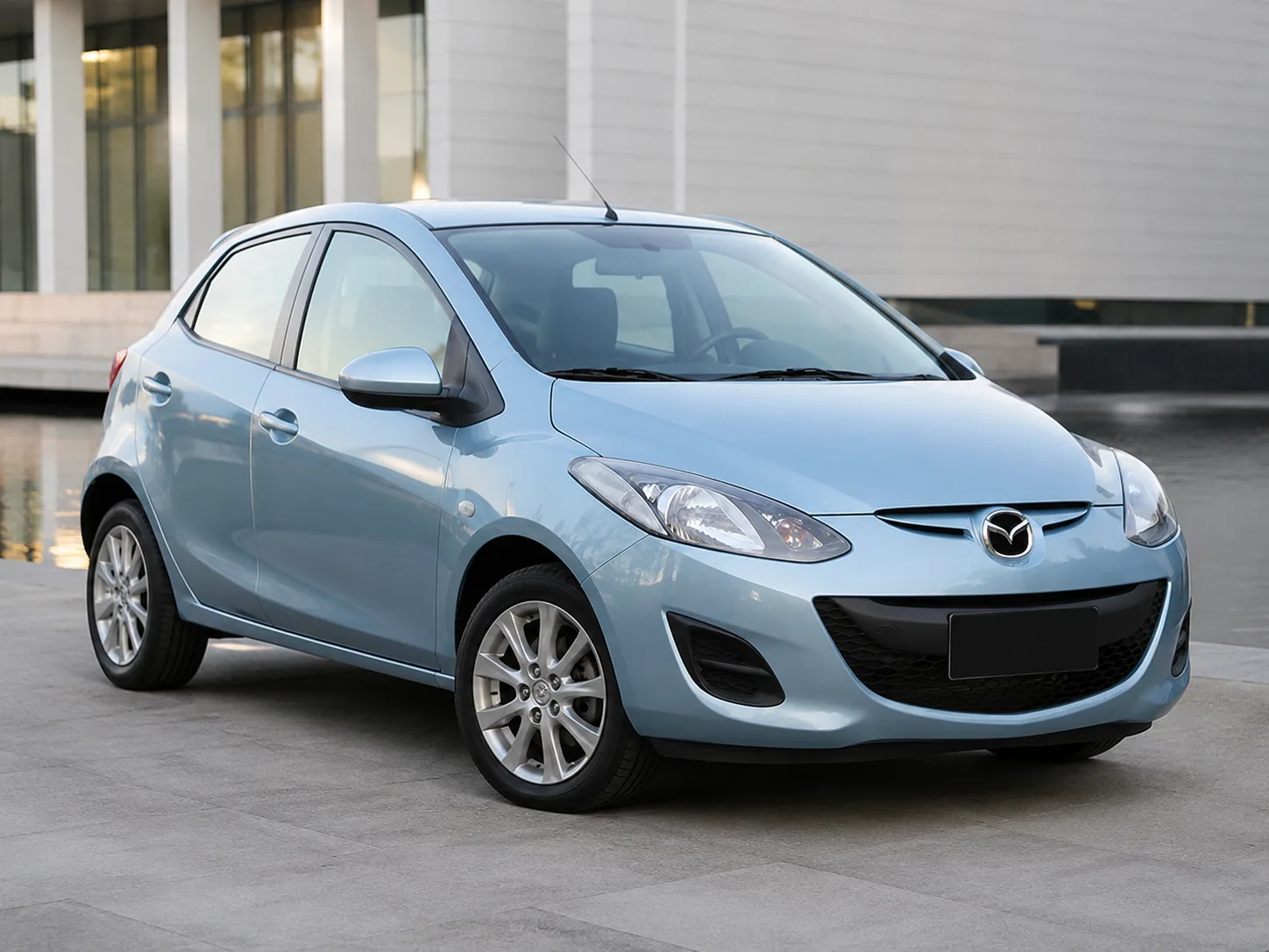 Автомобиль Mazda 2 II (DE) 2010