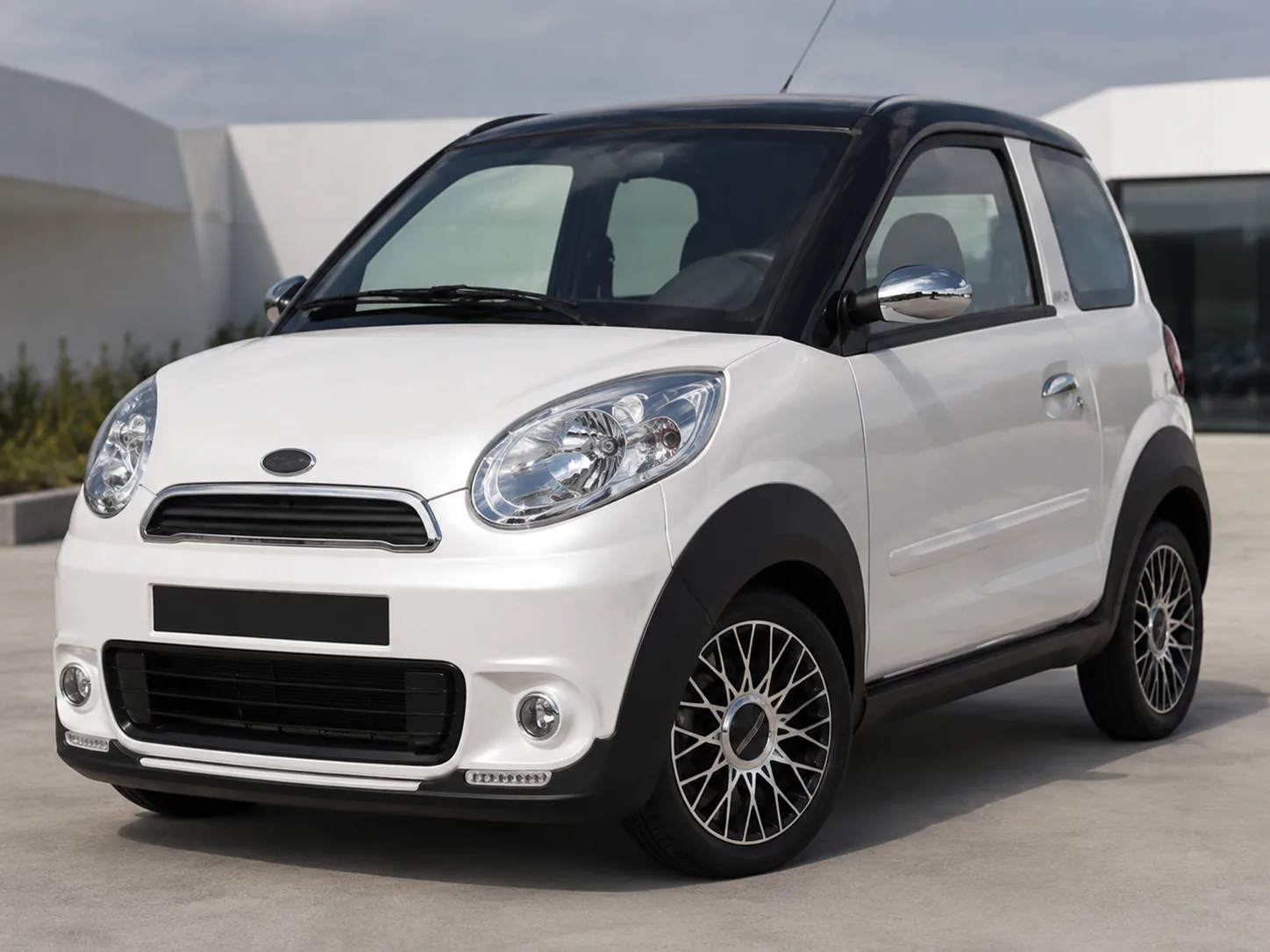 Автомобиль Microcar M8 2009-2015 2014