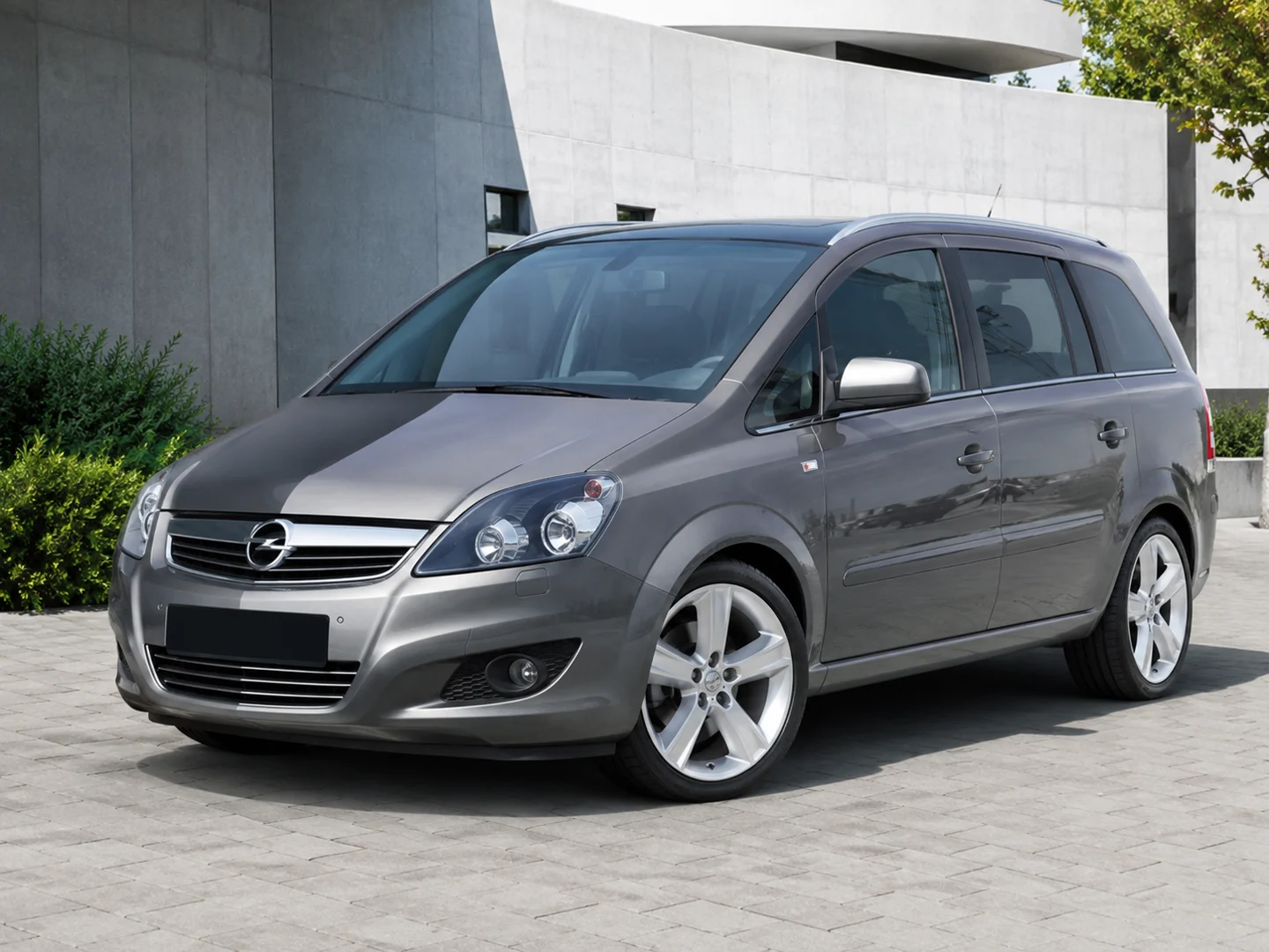 Автомобиль Opel Zafira B Рестайлинг 2012