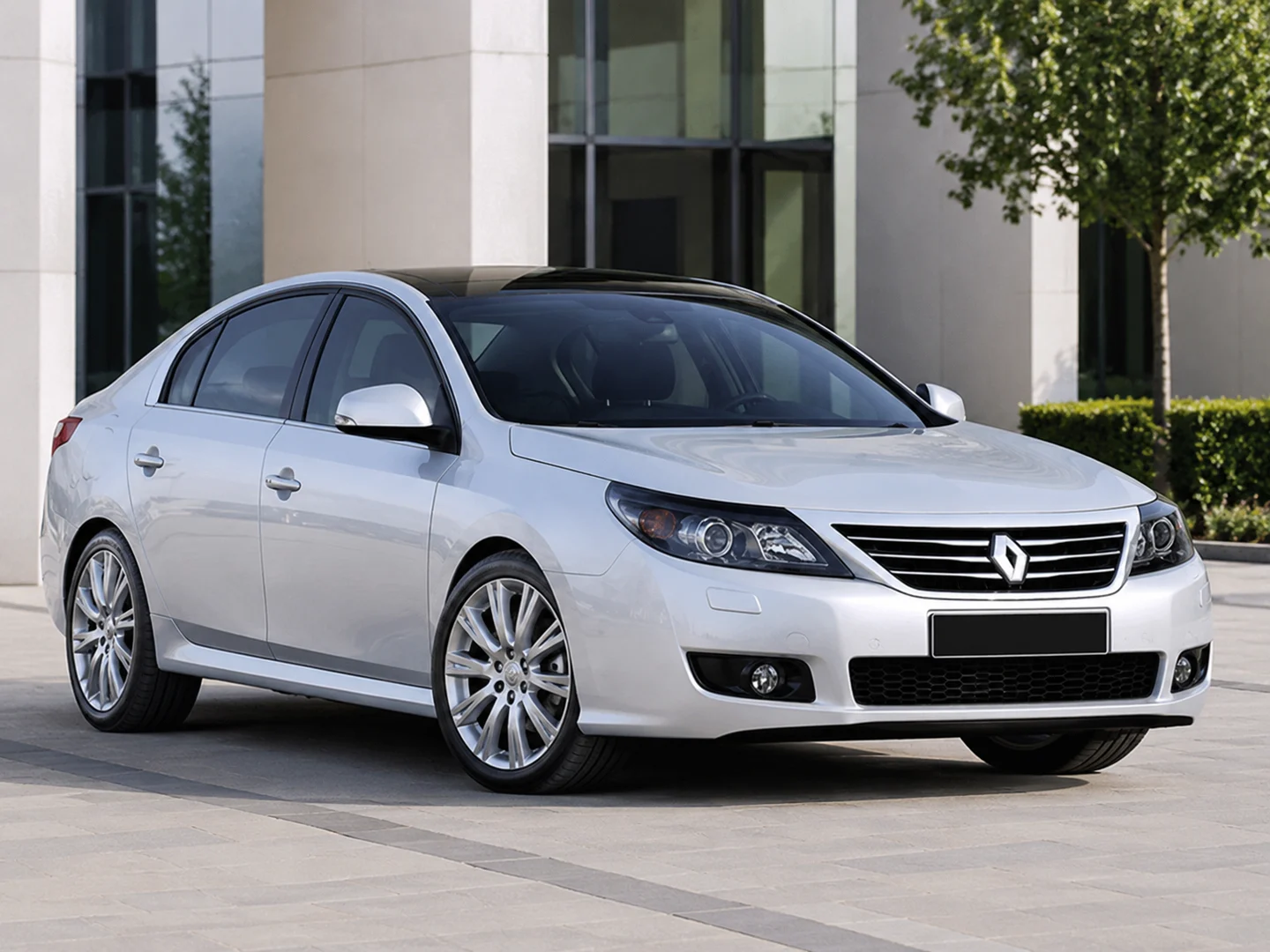 Автомобиль Renault Latitude I Рестайлинг 2014