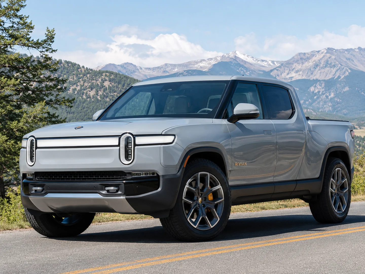 Автомобиль Rivian R1T 2021-н.в. 2021