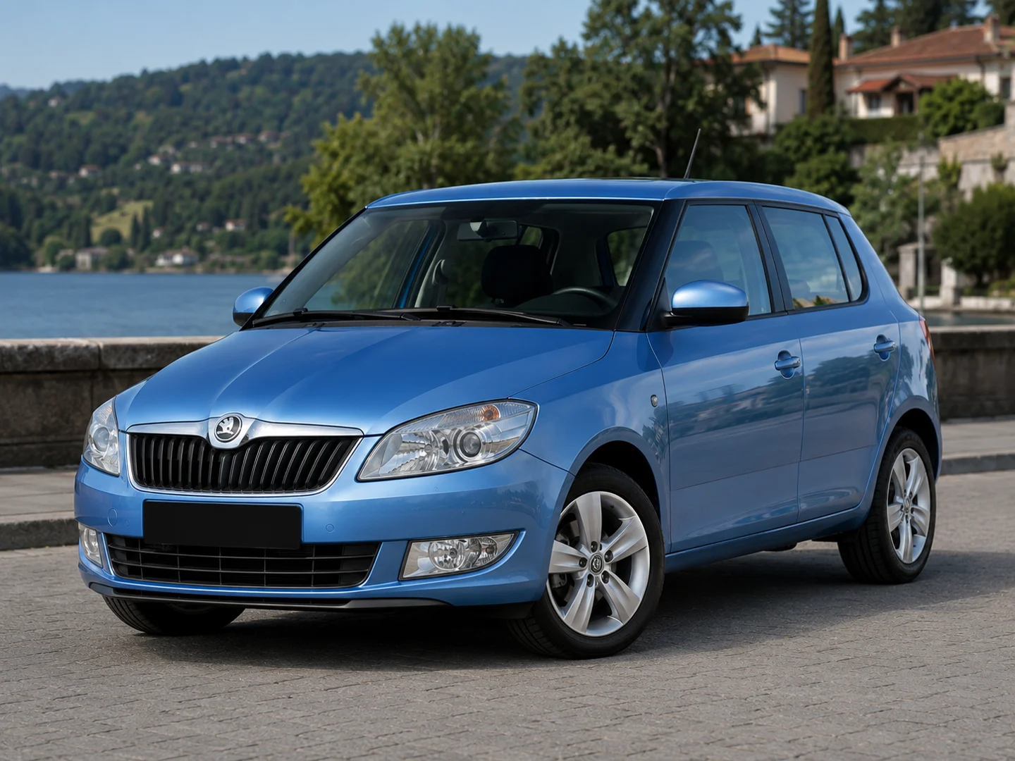 Автомобиль Skoda Fabia II Рестайлинг 2012