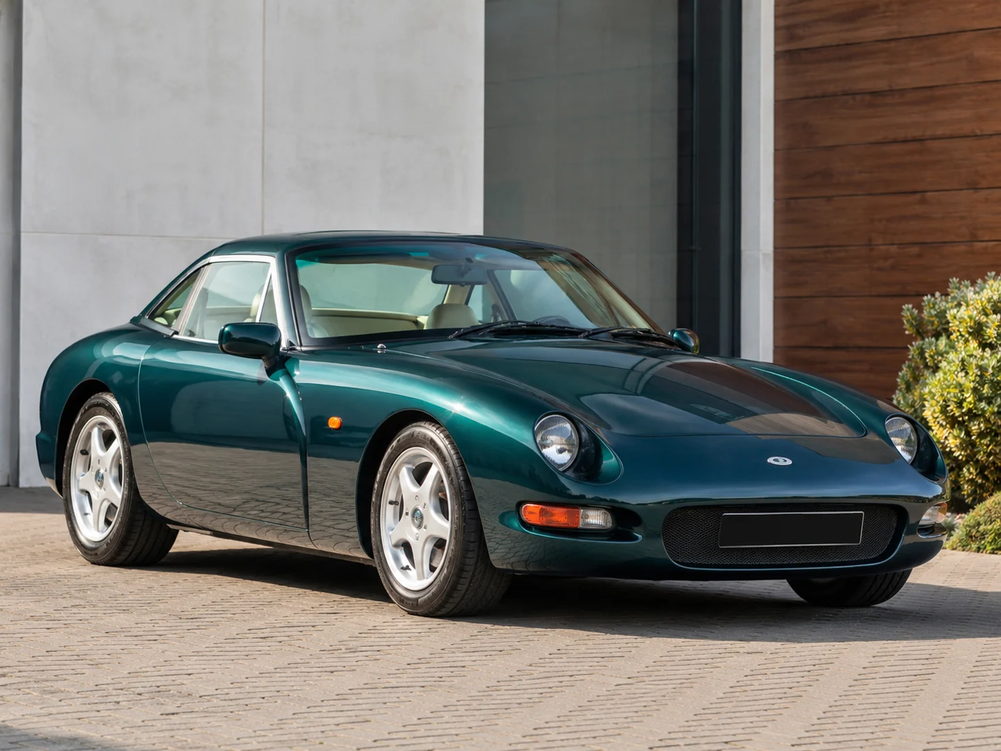 Автомобиль TVR 400 1989-1993 1993