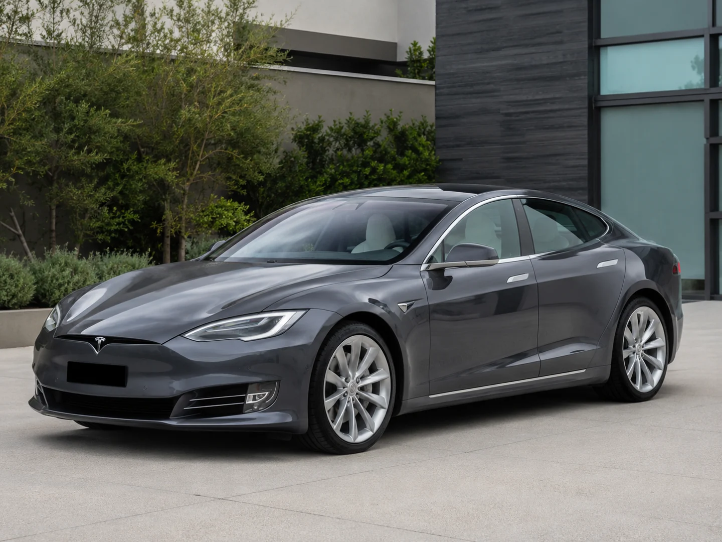 Автомобиль Tesla Model S I Рестайлинг 2018