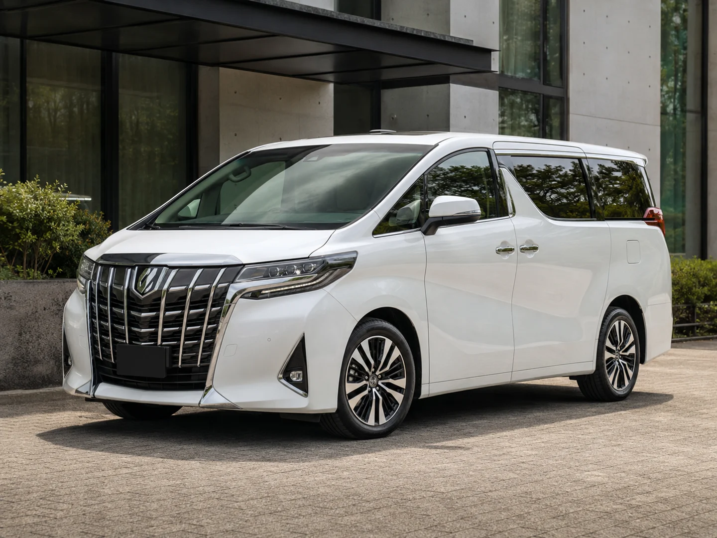 Автомобиль Toyota Alphard III Рестайлинг 2020