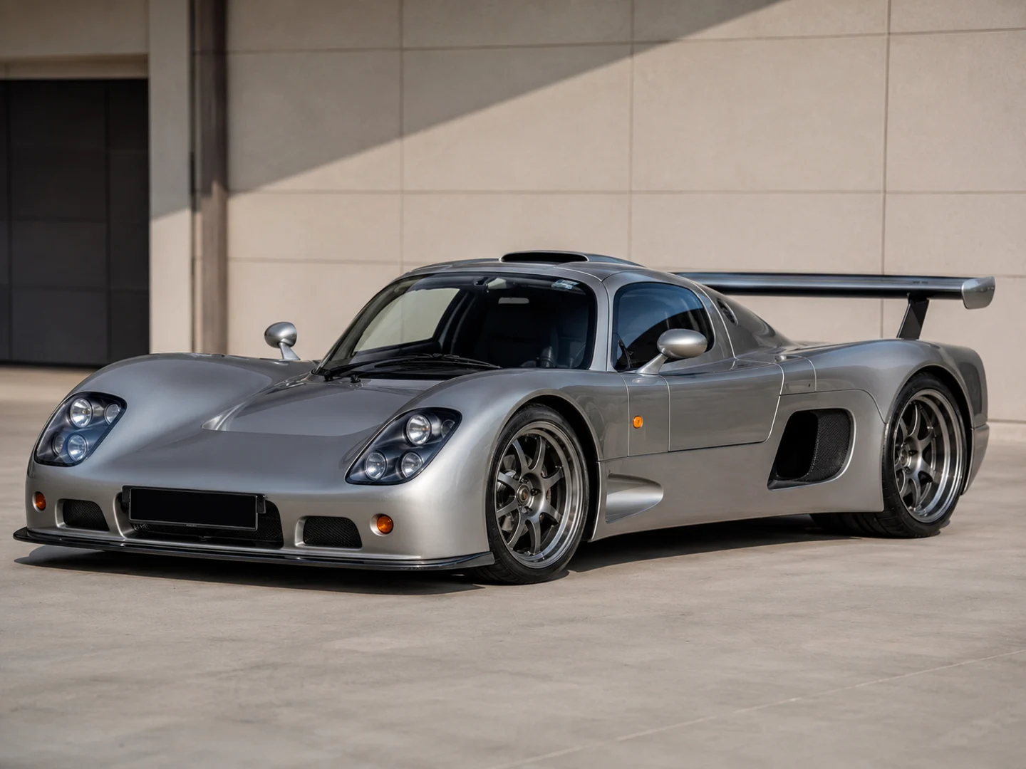 Автомобиль Ultima GTR 1999-2016 2016