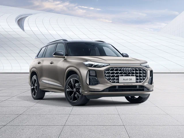 Автомобиль Audi Q6 2022-н.в. 2023