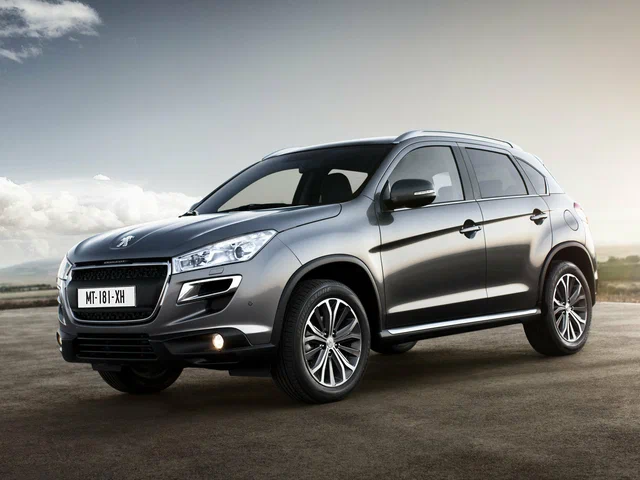 Автомобиль Peugeot 4008 I 2015