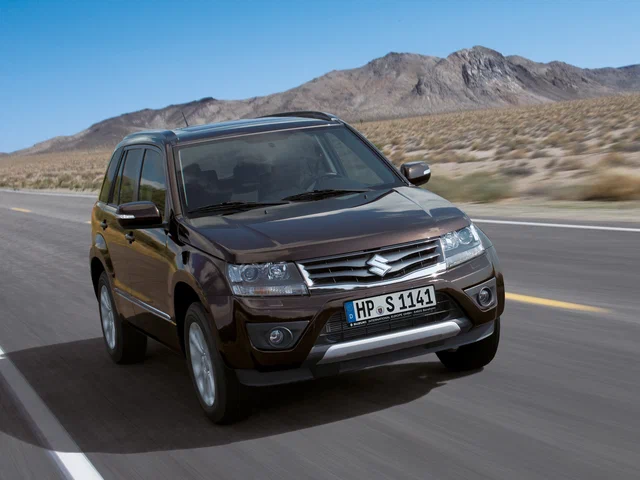 Автомобиль Suzuki Grand Vitara II Рестайлинг 2 2014
