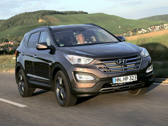 Автомобиль Hyundai Santa Fe III 2015